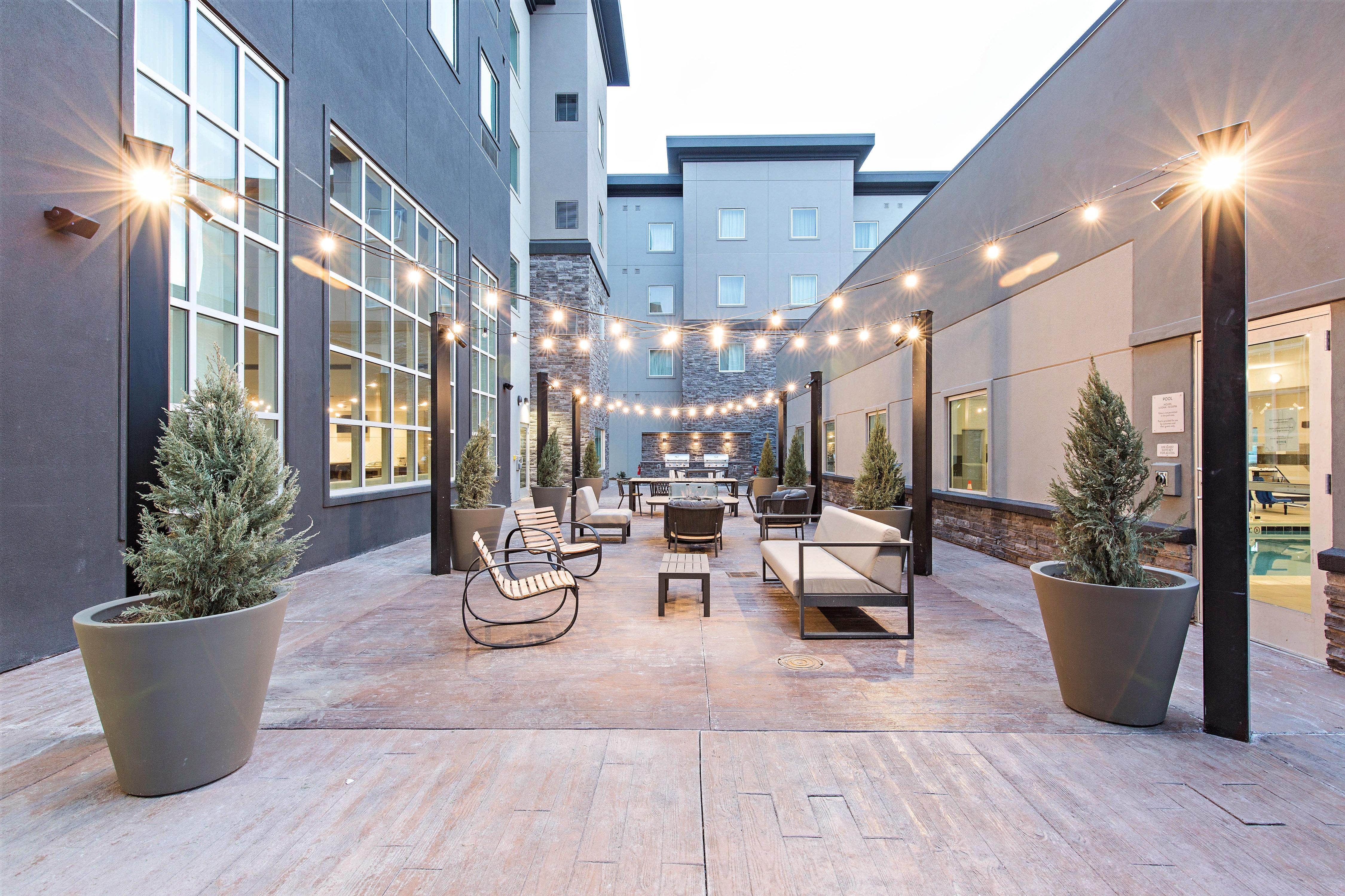 Staybridge Suites - Denver North - Thornton By Ihg Екстериор снимка